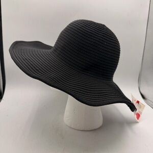 Black Packable Floppy Sun Hat – Wide Brim Travel Hat – 58 cm – New With Tag